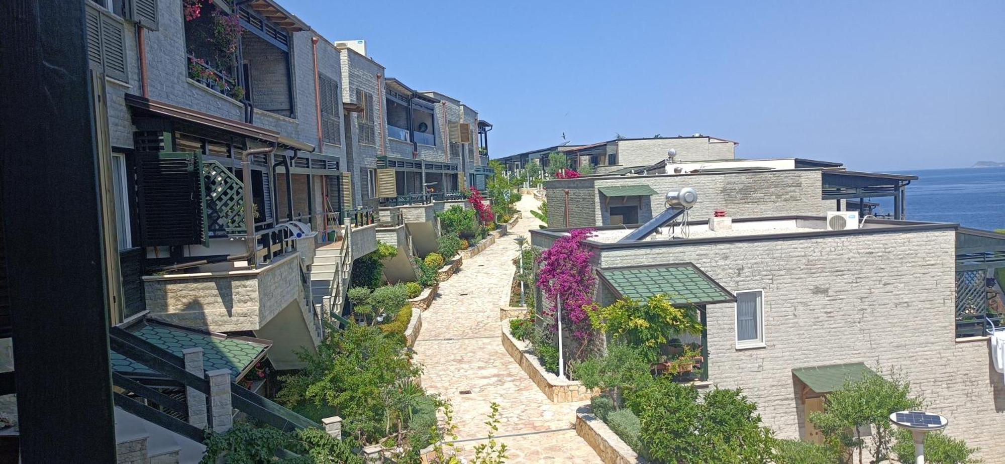 Artemis Beach House Vlore Exterior photo