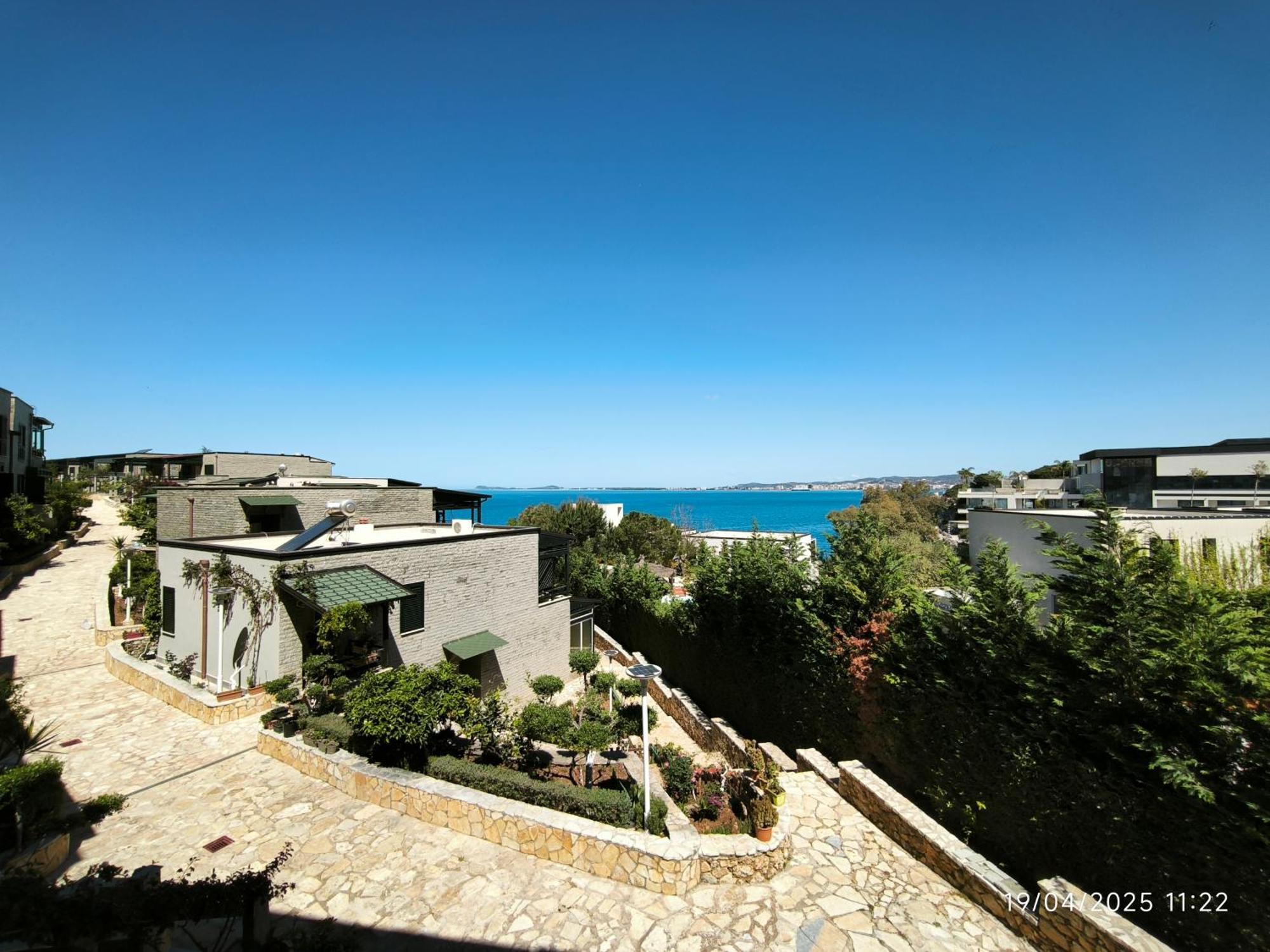 Artemis Beach House Vlore Exterior photo