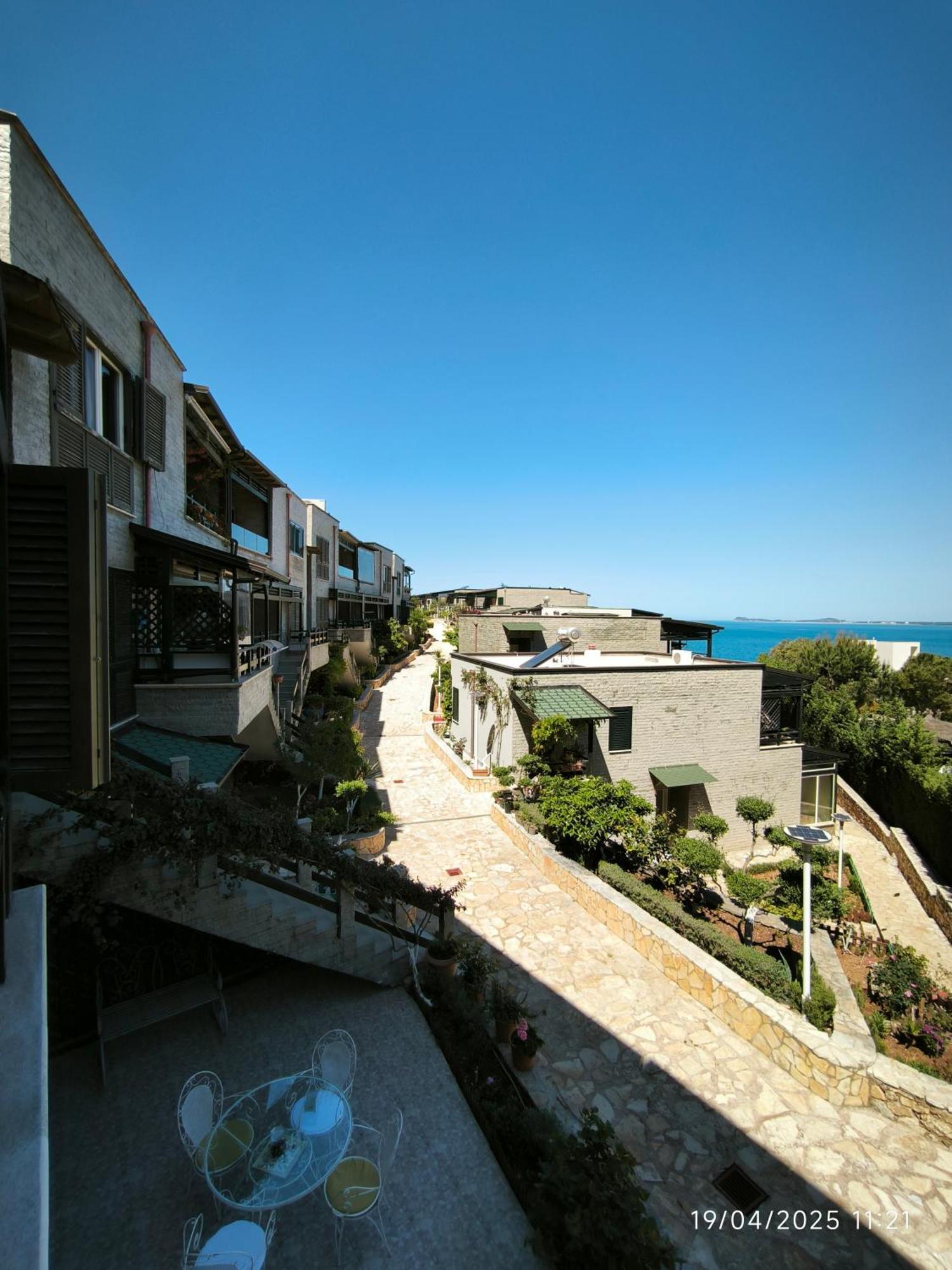 Artemis Beach House Vlore Exterior photo